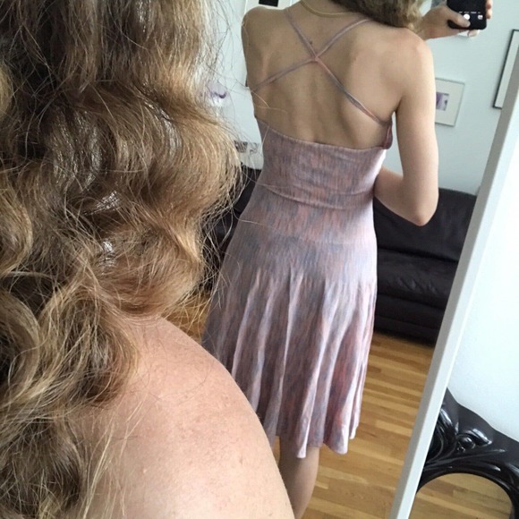 Beautiful Jacquemus Dress - Picture 4 of 7